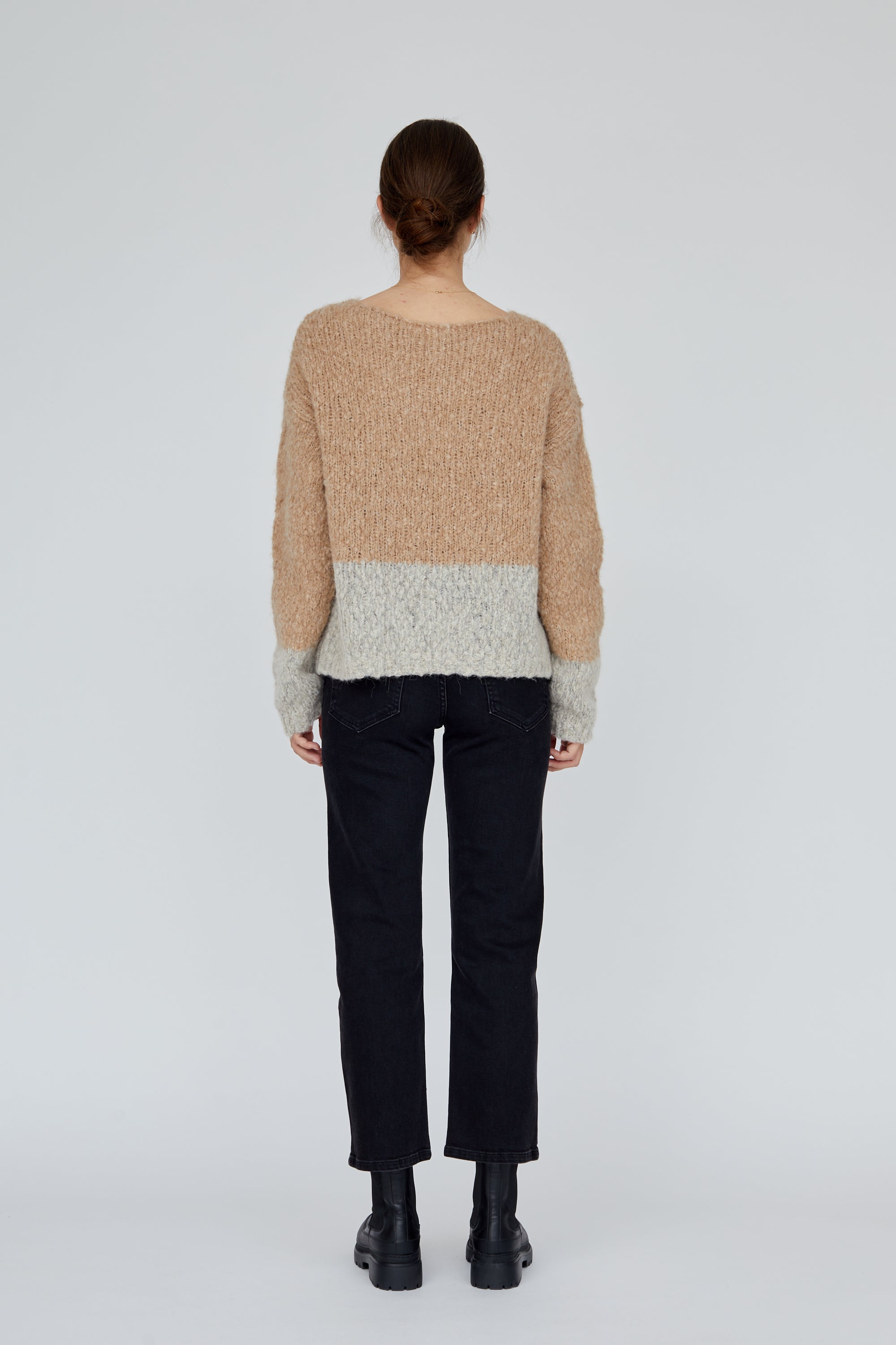 basic-apparel-pelucia-cable-stripe-pullover-caroline-rose-alpaka image 4