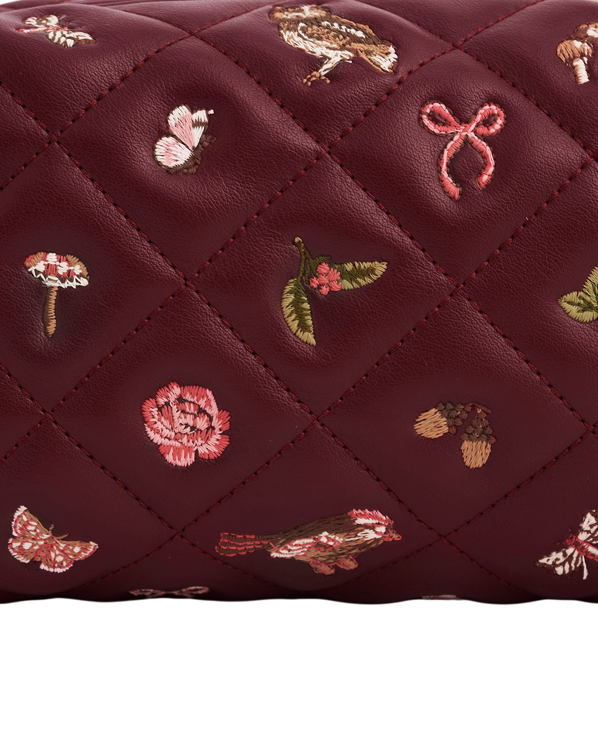 fable-england-medium-pouch-beutel-burgundy-bestickt-gesteppt image 3