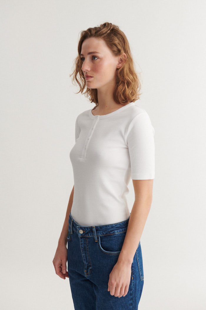 basic-apparel-ludmilla-ss-granddad-t-shirt-bright-white-bio image 3