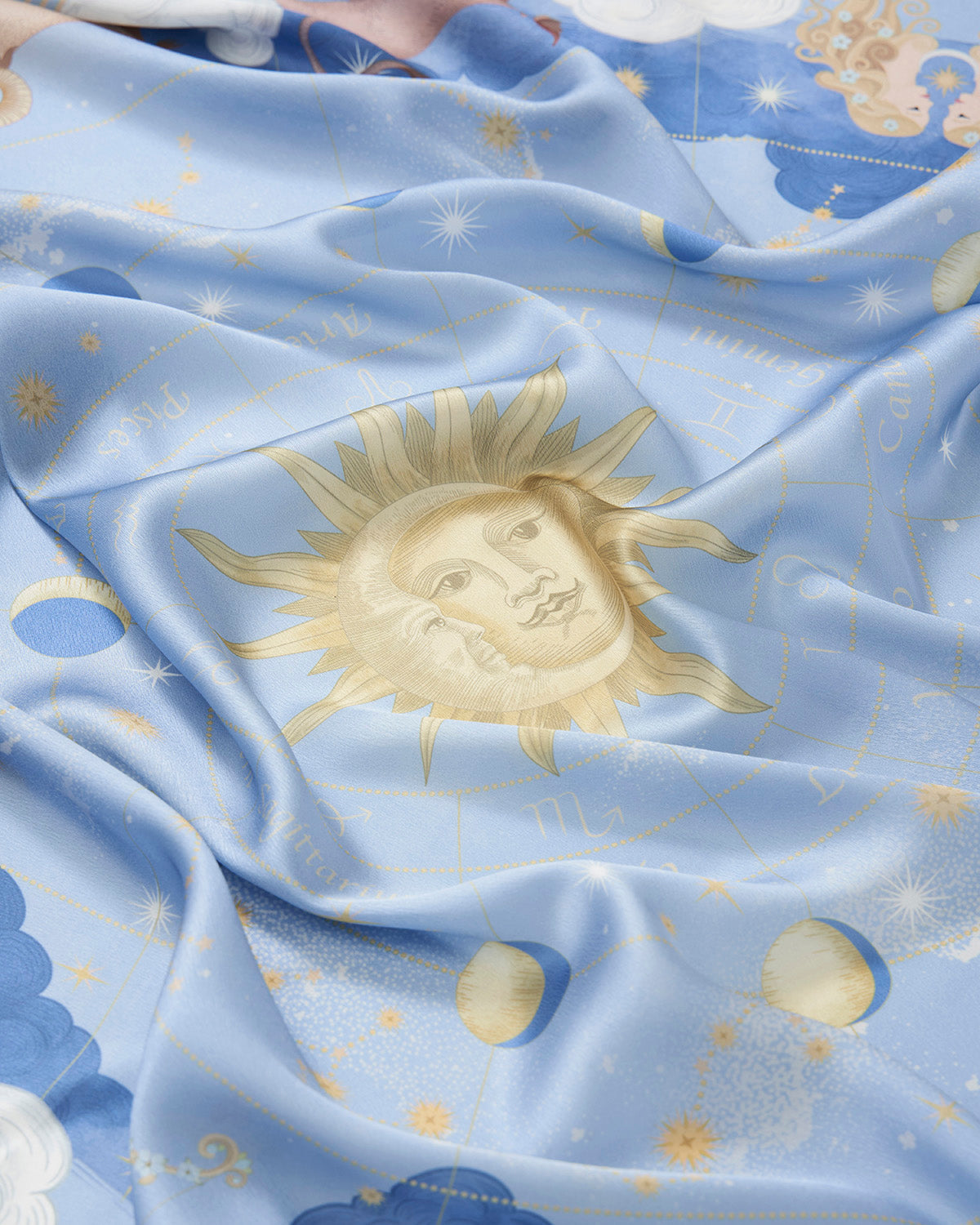 fable-england-zodiac-tuch-quadratisch-hellblau-sternzeichen image 3