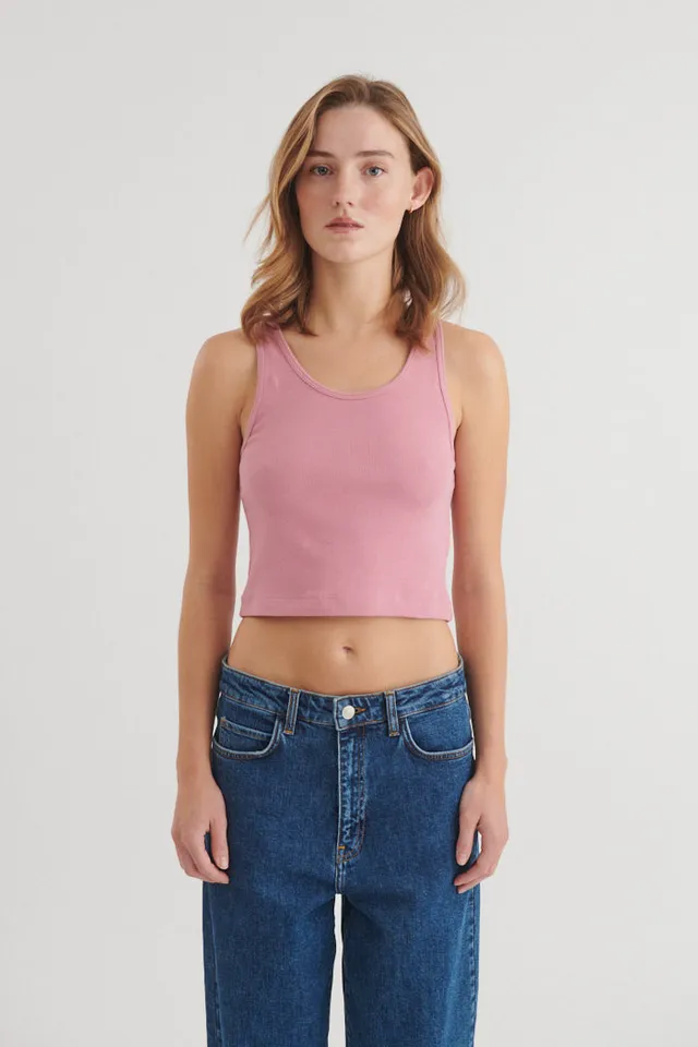 basic-apparel-ludmilla-crop-tank-top-cashmere-rose-bio image 1
