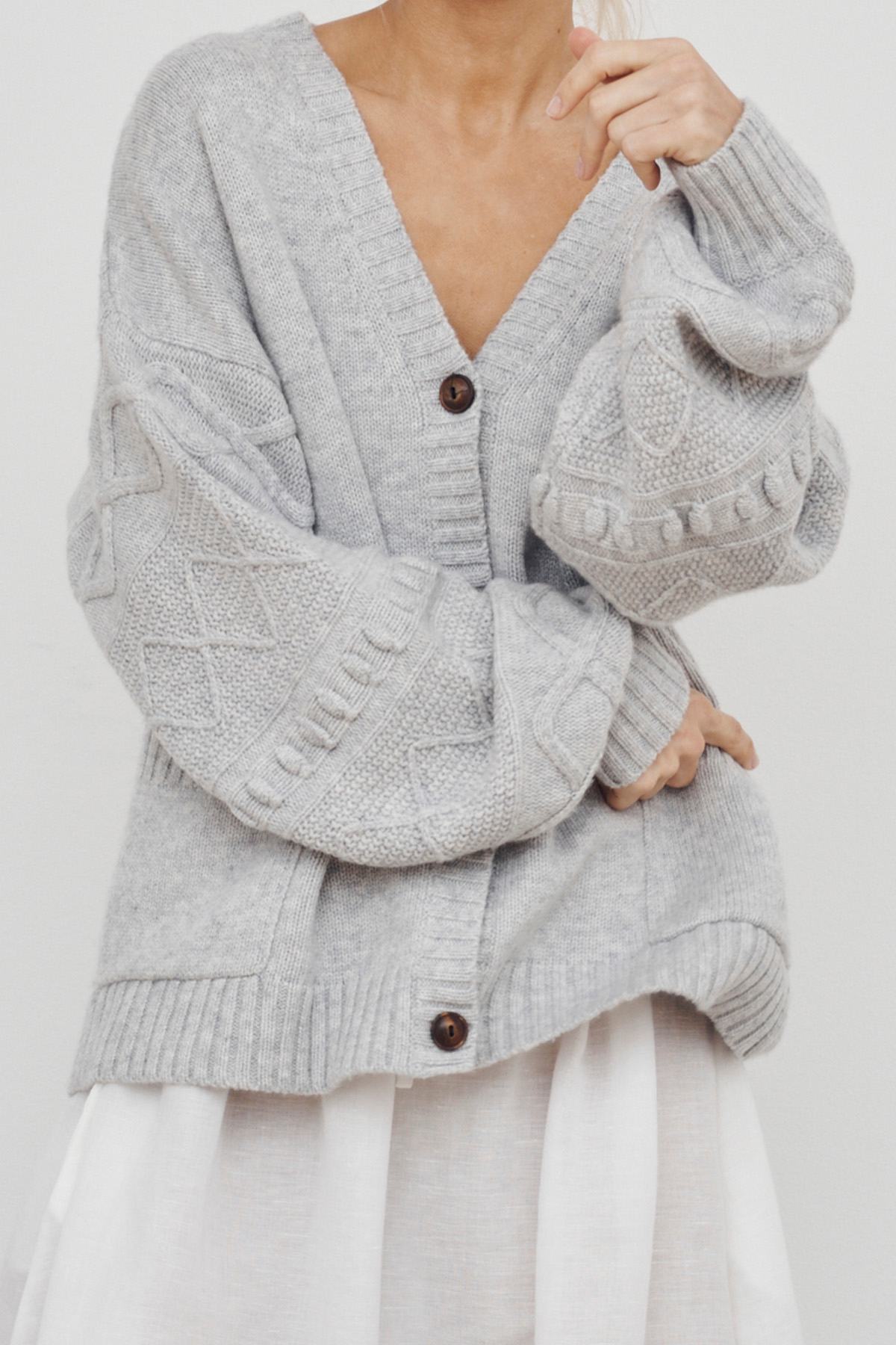 care-by-me-helena-strickjacke-wolle-schwarz image 1