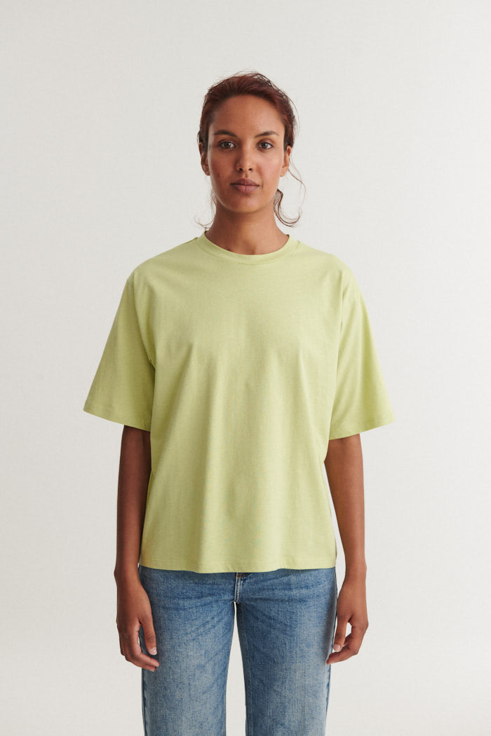 basic-apparel-raja-tee-t-shirt-winter-pear-bio-baumwolle image 1