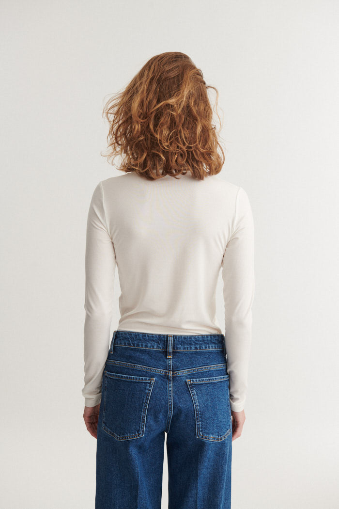 basic-apparel-joline-shirt-off-white-tencel-slim-fit image 3