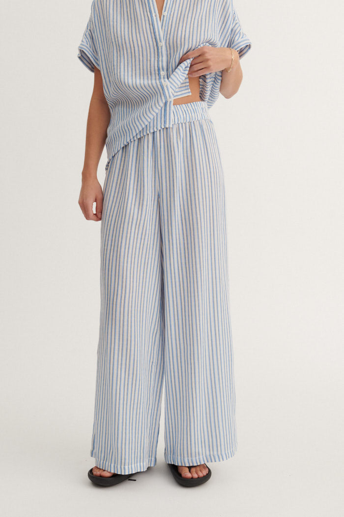 basic-apparel-calli-loose-pants-hose-frozen-fjord-bio-baumwolle image 1
