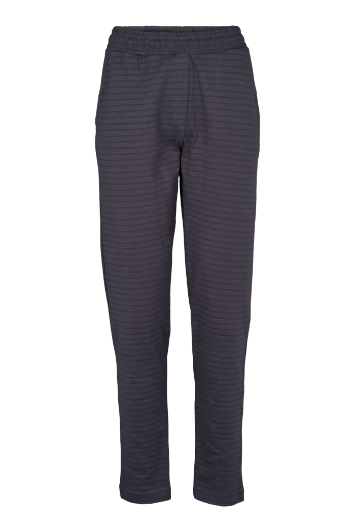 basic-apparel-saga-hose-blackened-pearl-bio-baumwolle image 1