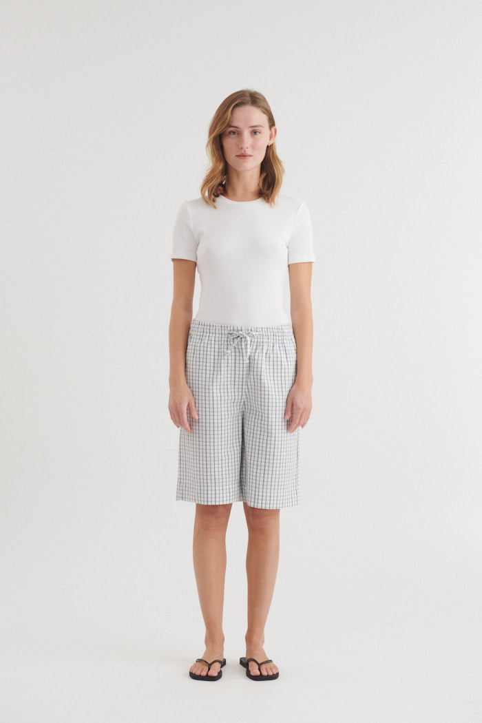 basic-apparel-asta-shorts-w-white-asphalt-bio-baumwolle image 6