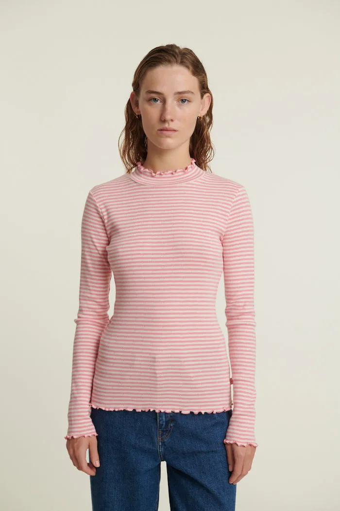 basic-apparel-silma-high-neck-shirt-conch-shell-bio-enger-sitz image 1