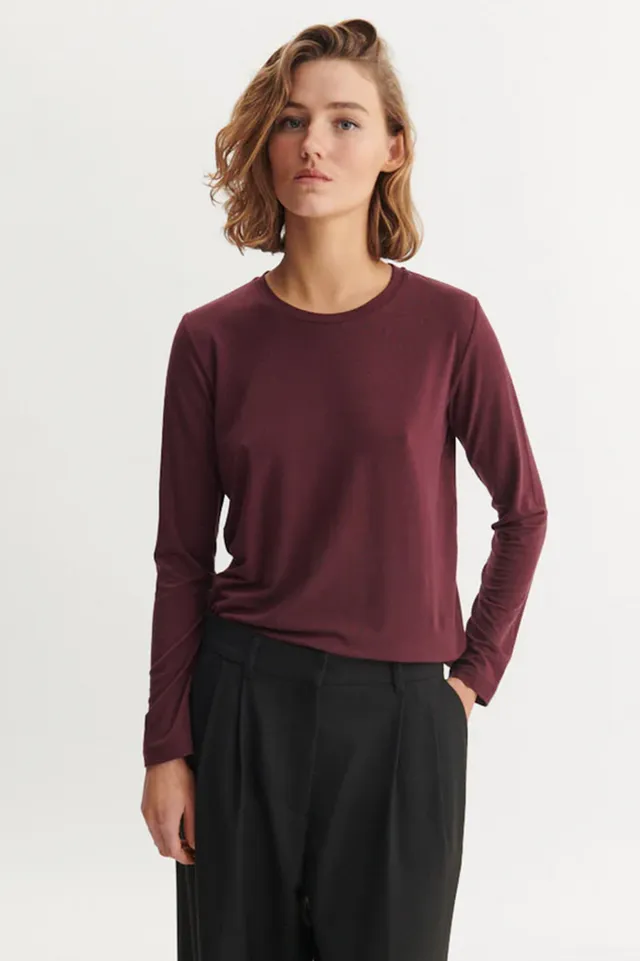 basic-apparel-jolanda-ls-tee-langarmshirt-port-royale-tencel image 1