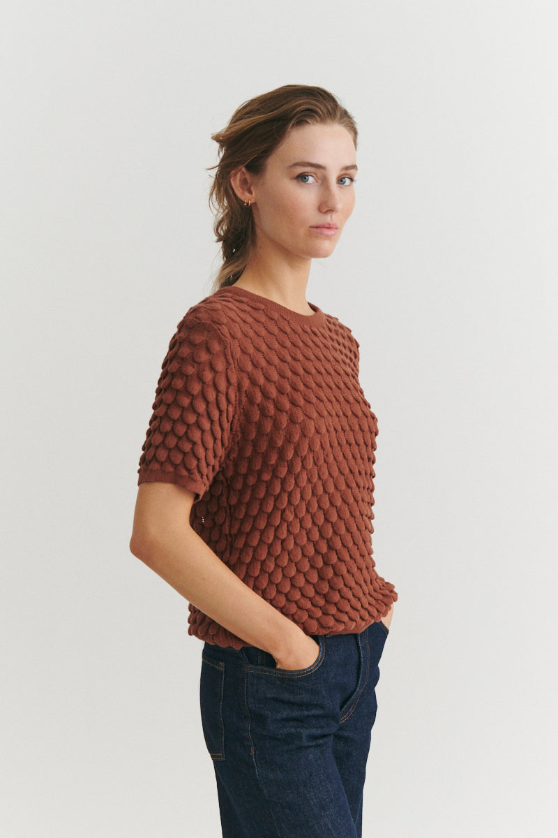 basic-apparel-cilla-pullover-tortoise-shell-bio image 2