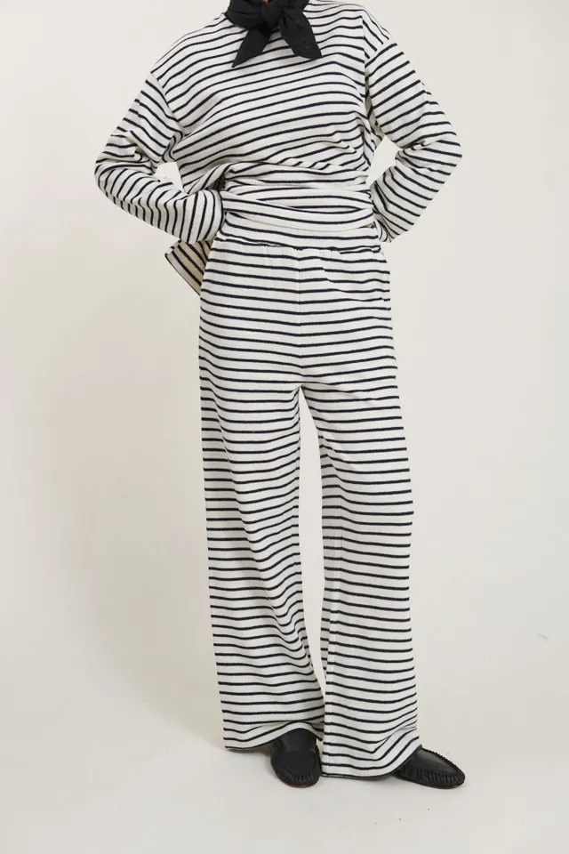 basic-apparel-mint-loose-pants-sweathose-whisper-white-bio-baumwolle image 1