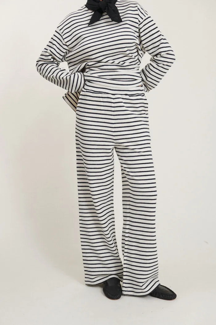 basic-apparel-mint-loose-pants-sweathose-whisper-white-bio-baumwolle image 1
