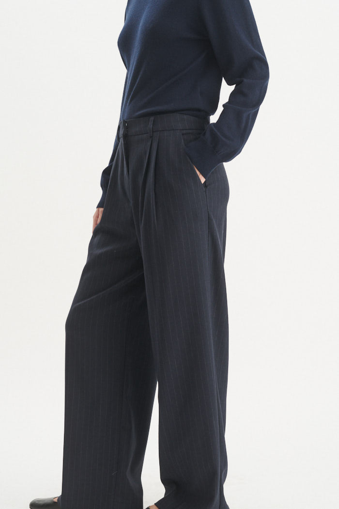 basic-apparel-marjo-pants-stoffhose-sky-captain-blau image 2