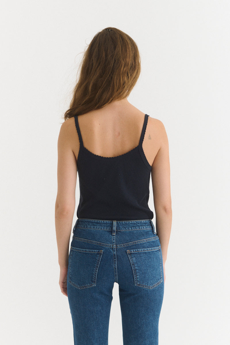basic-apparel-arense-ba140-18-strap-top-schwarz-bio image 3
