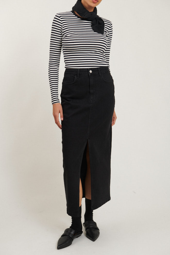 basic-apparel-enya-jeansrock-schwarz-bio-baumwolle-stretch image 1