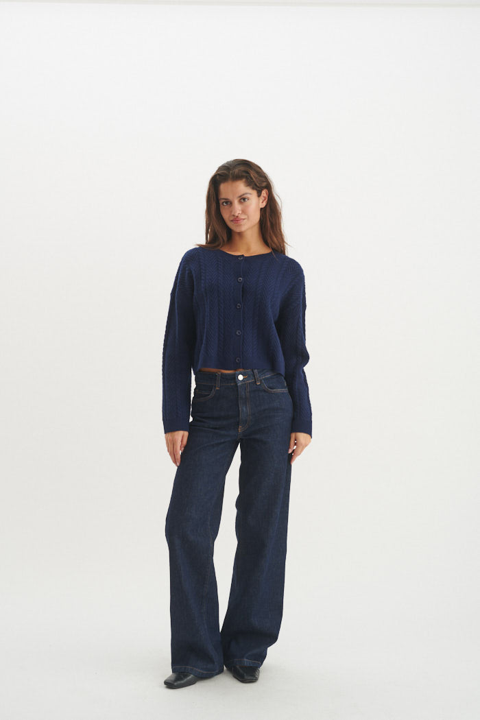 basic-apparel-selem-cable-cardigan-merino-navy image 5