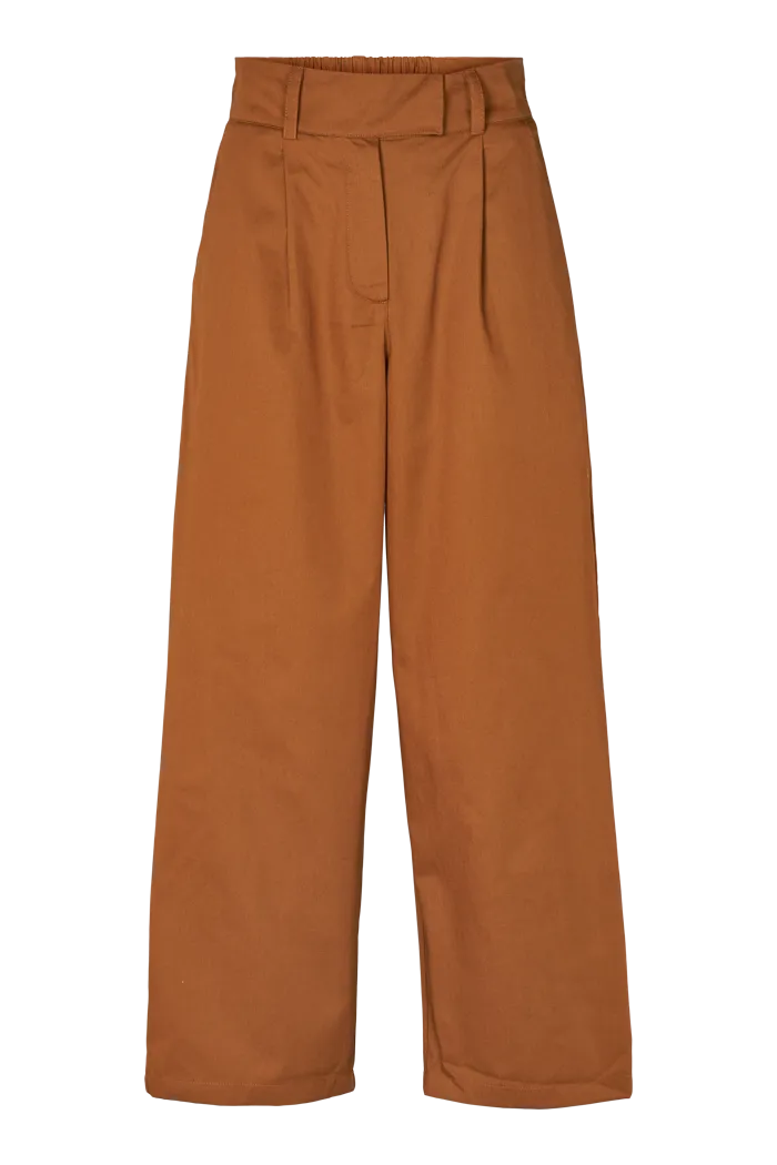 basic-apparel-vinona-monks-robe-hose-bio-baumwolle-falten image 1
