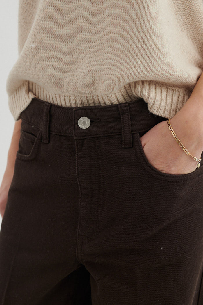 basic-apparel-enya-brown-jeans-wide-leg-chocolate-bio-denim image 5