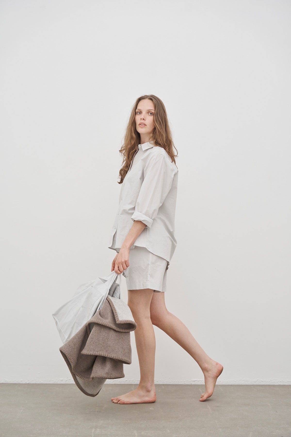 care-by-me-laura-shorts-damen-wei-bio-baumwolle-popeline image 2