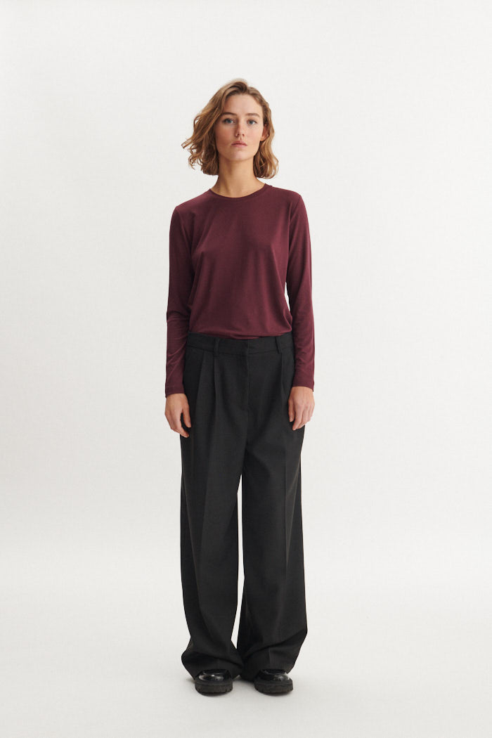 basic-apparel-jolanda-ls-tee-langarmshirt-port-royale-tencel image 4