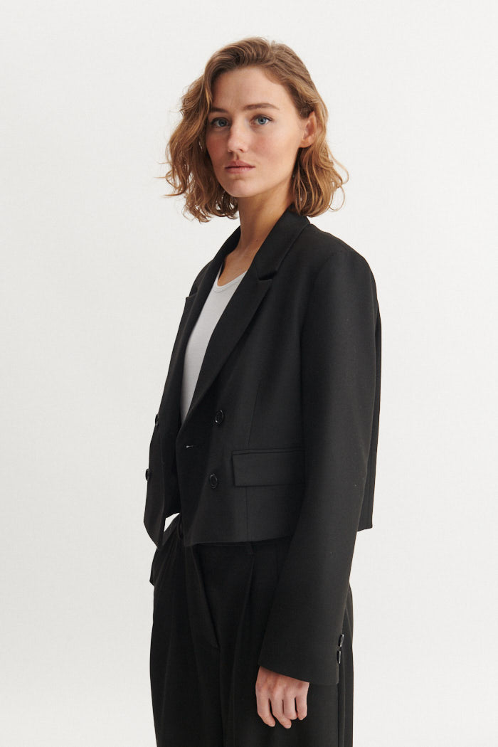 basic-apparel-radi-short-jacket-kurze-jacke-black image 2
