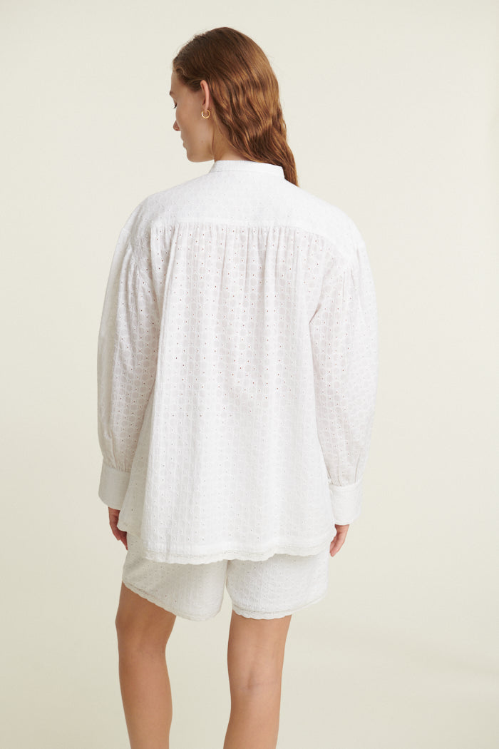 basic-apparel-adie-ba421-06-bluse-bright-white-stickerei image 3