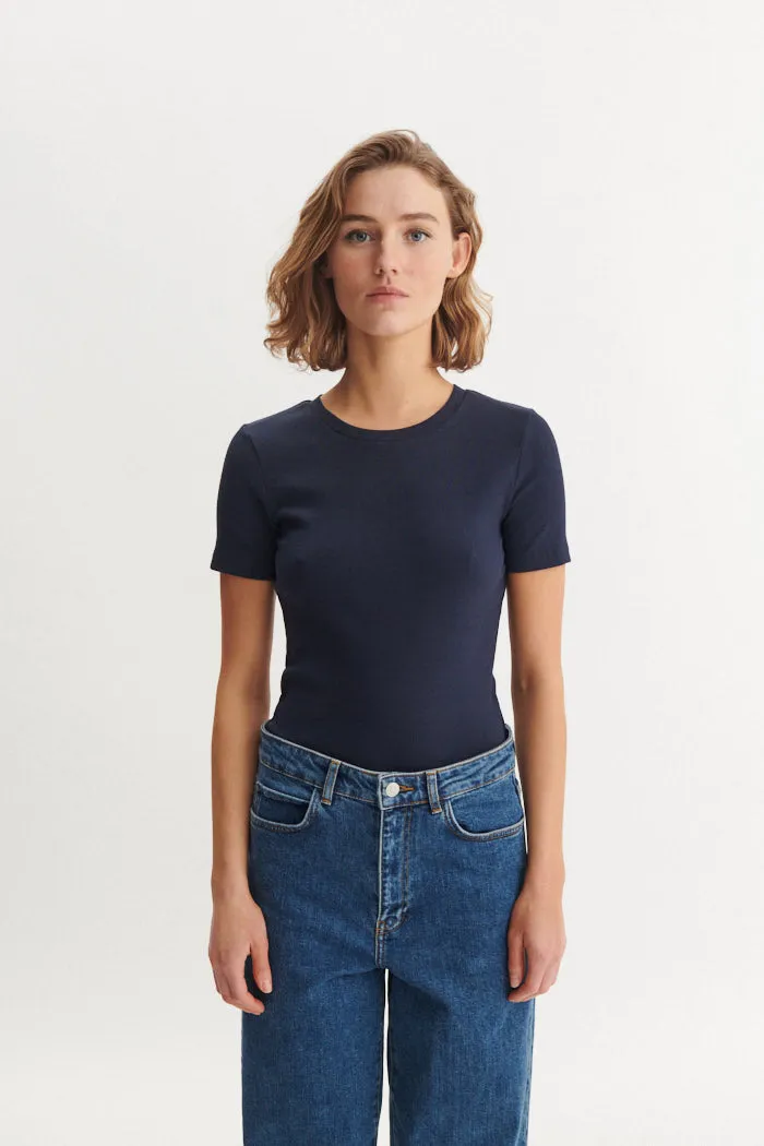 basic-apparel-ludmilla-o-neck-shirt-sky-captain-bio image 1
