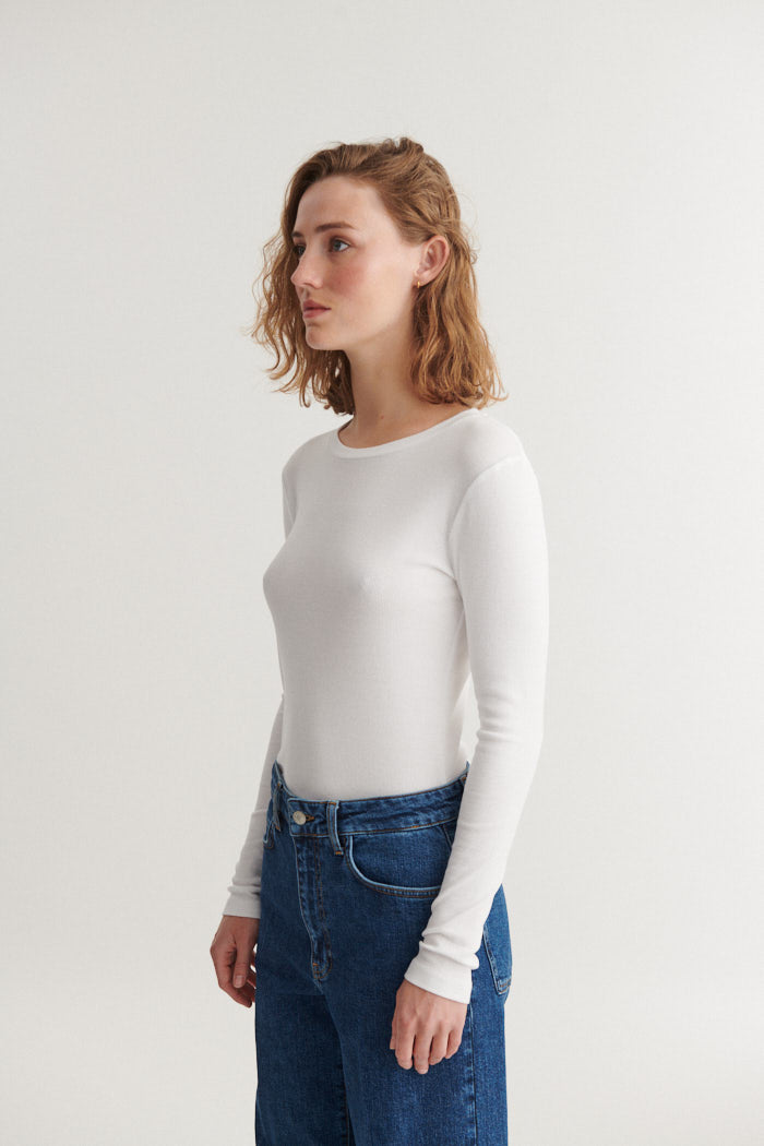 basic-apparel-ludmilla-ls-tee-langarmshirt-bright-white-bio image 2