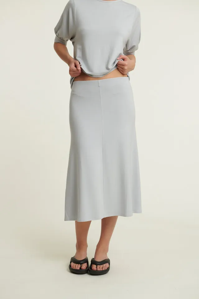 basic-apparel-sadie-skirt-rock-high-rise-modal image 1