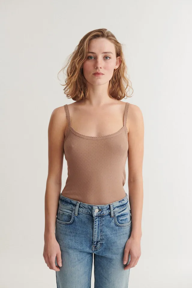 basic-apparel-arense-strap-top-tr-gertop-portobella-bio image 1