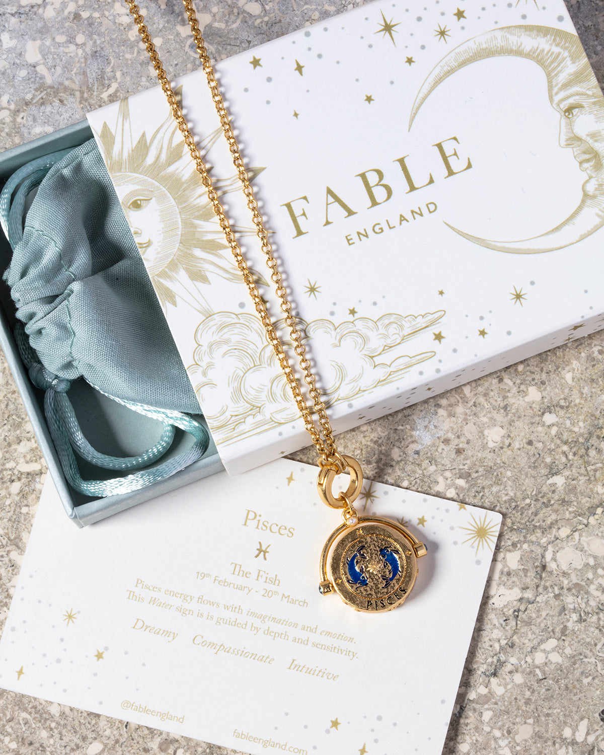 fable-england-pisces-sternzeichen-kette-gold-mit-lapis image 5