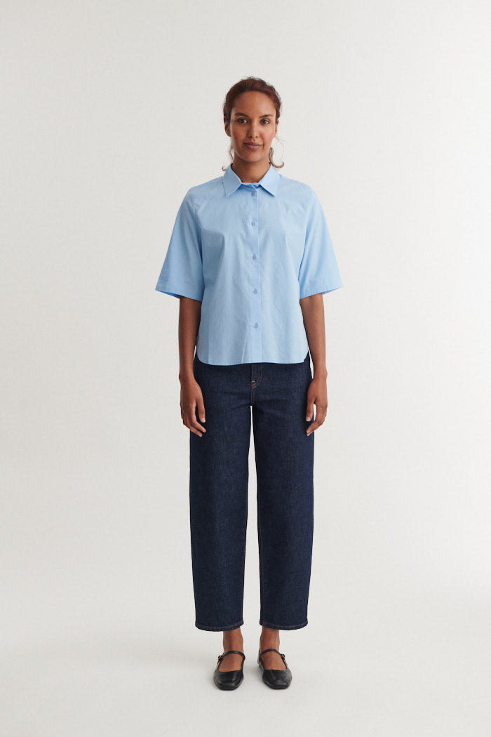 basic-apparel-silje-ba416-bluse-damen-frozen-fjord-kurzarm-bio image 4