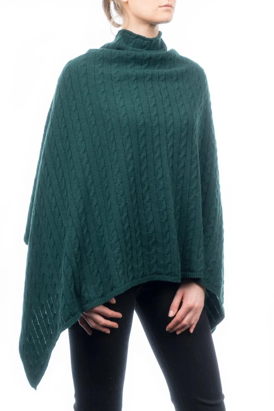 dalle-piane-cashmere-poncho-gr-n-zopfmuster-kaschmir-mix image 1