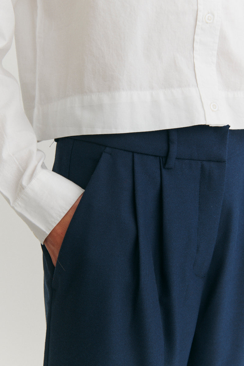 basic-apparel-marjo-ba573-04-shorts-navy-melange image 5