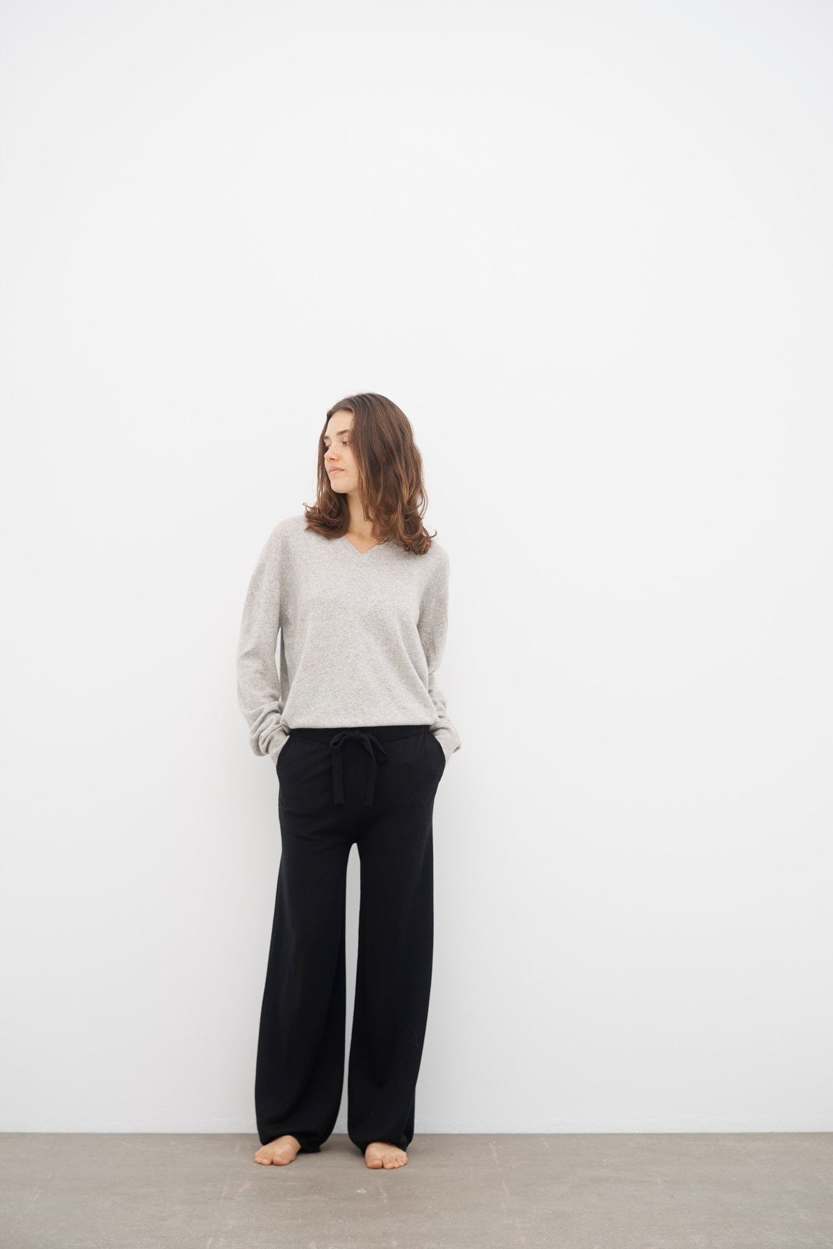 care-by-me-knit-christoffer-sweater-kaschmirpullover-schwarz image 2