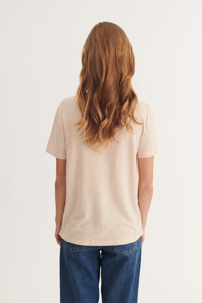 basic-apparel-kali-tee-t-shirt-damen-smokey-grey-leinen image 2