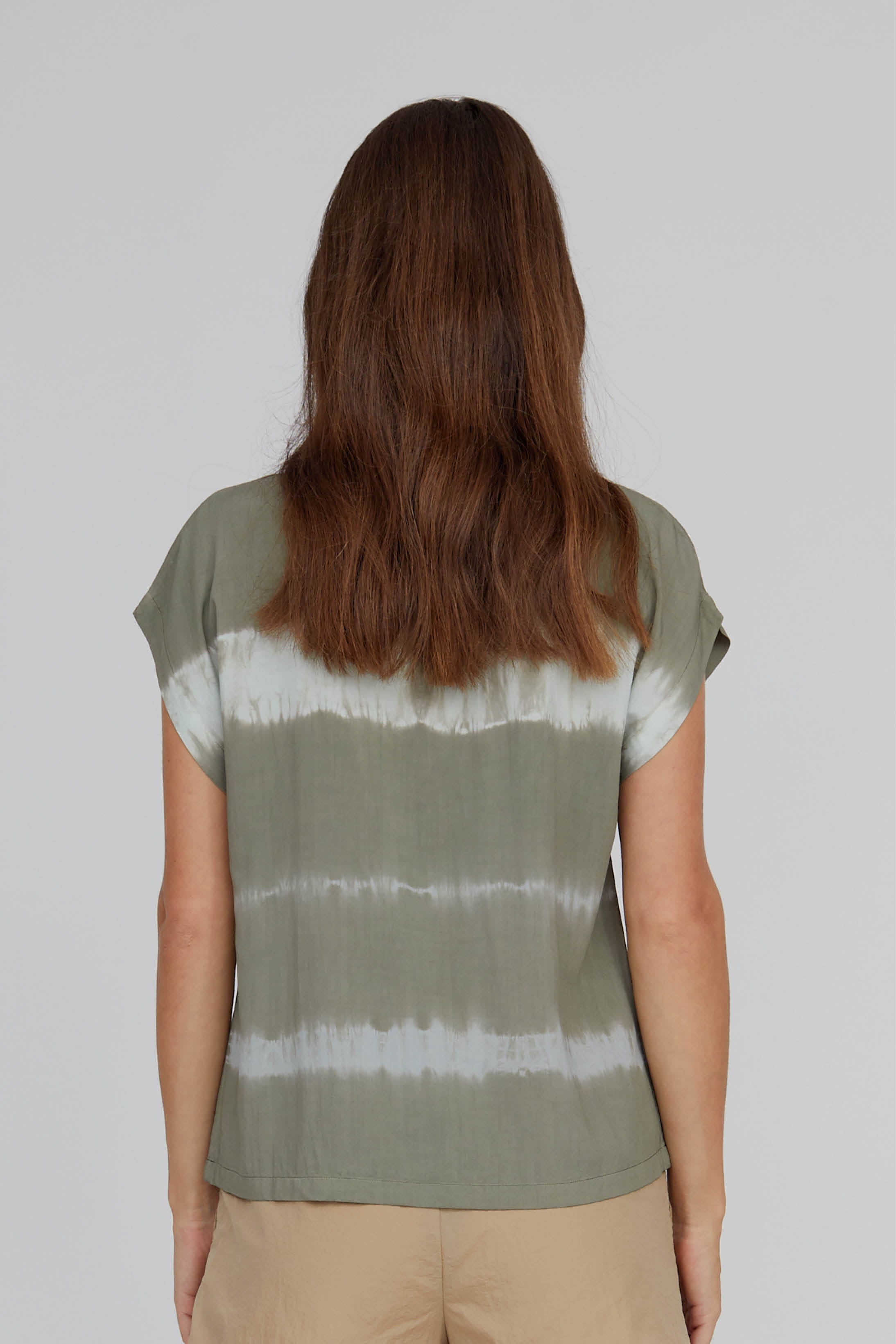 basic-apparel-orchid-tee-t-shirt-tie-dye-vetiver-viskose image 4