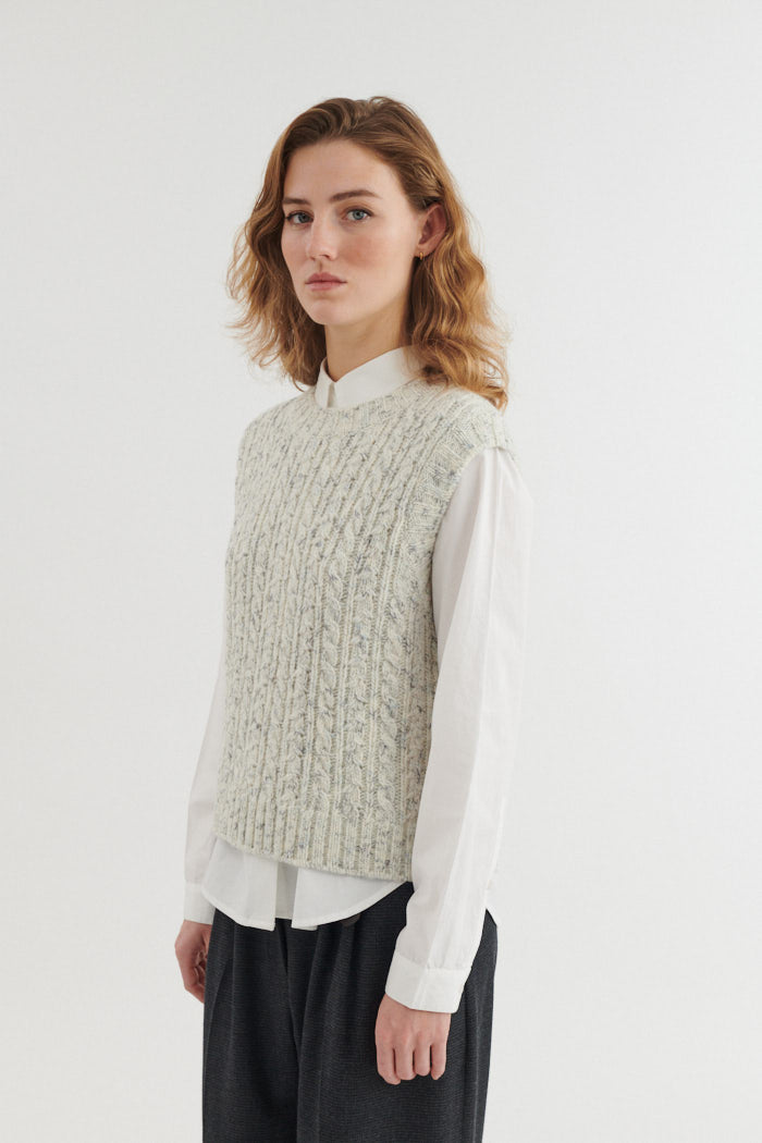 basic-apparel-asta-vest-strickweste-dutch-blue-wolle image 2