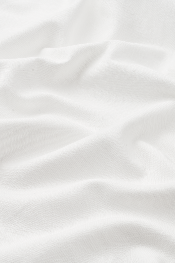 basic-apparel-gro-shirt-bluse-bright-white-bio-baumwolle-stickerei image 2