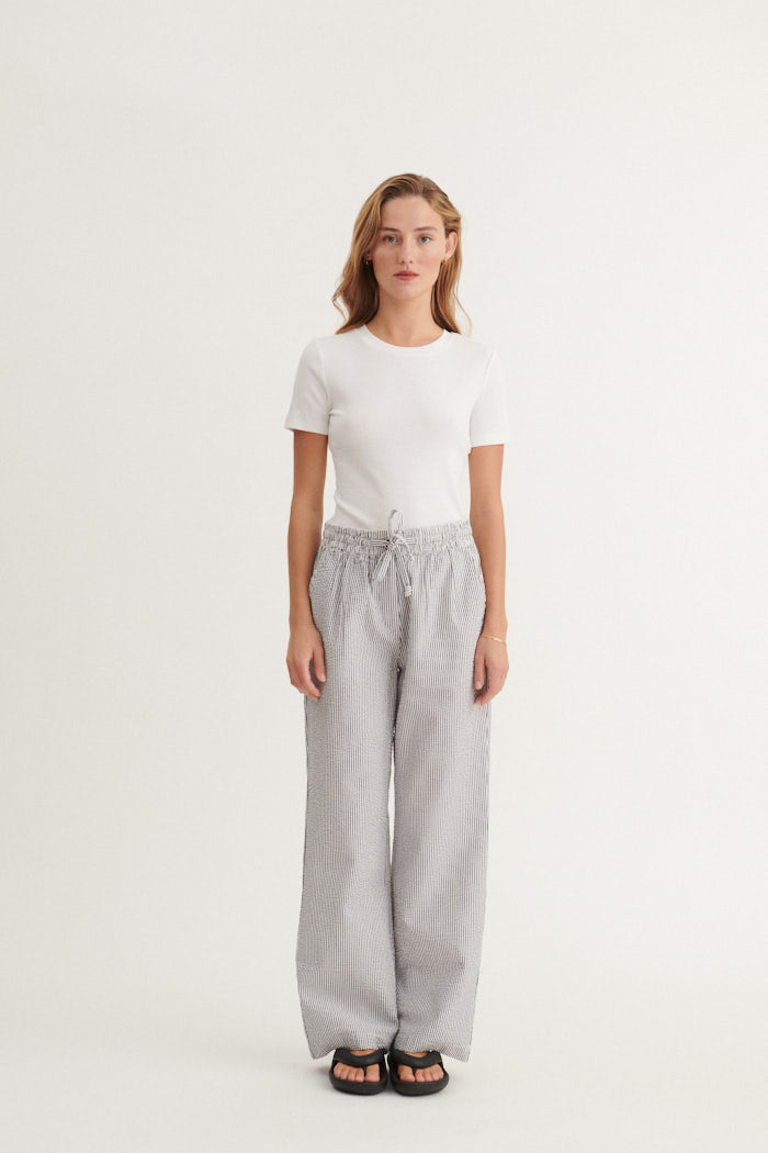 basic-apparel-asta-pants-hose-bright-white-bio-baumwolle image 4