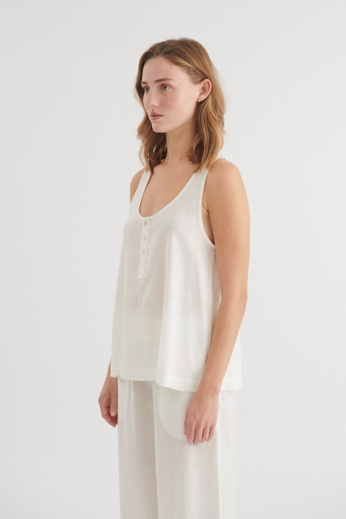 basic-apparel-carina-tank-top-damen-wei-leinen image 3