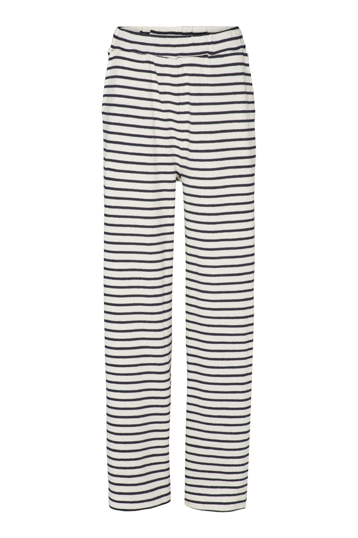 basic-apparel-mint-loose-pants-sweathose-whisper-white-bio-baumwolle image 5