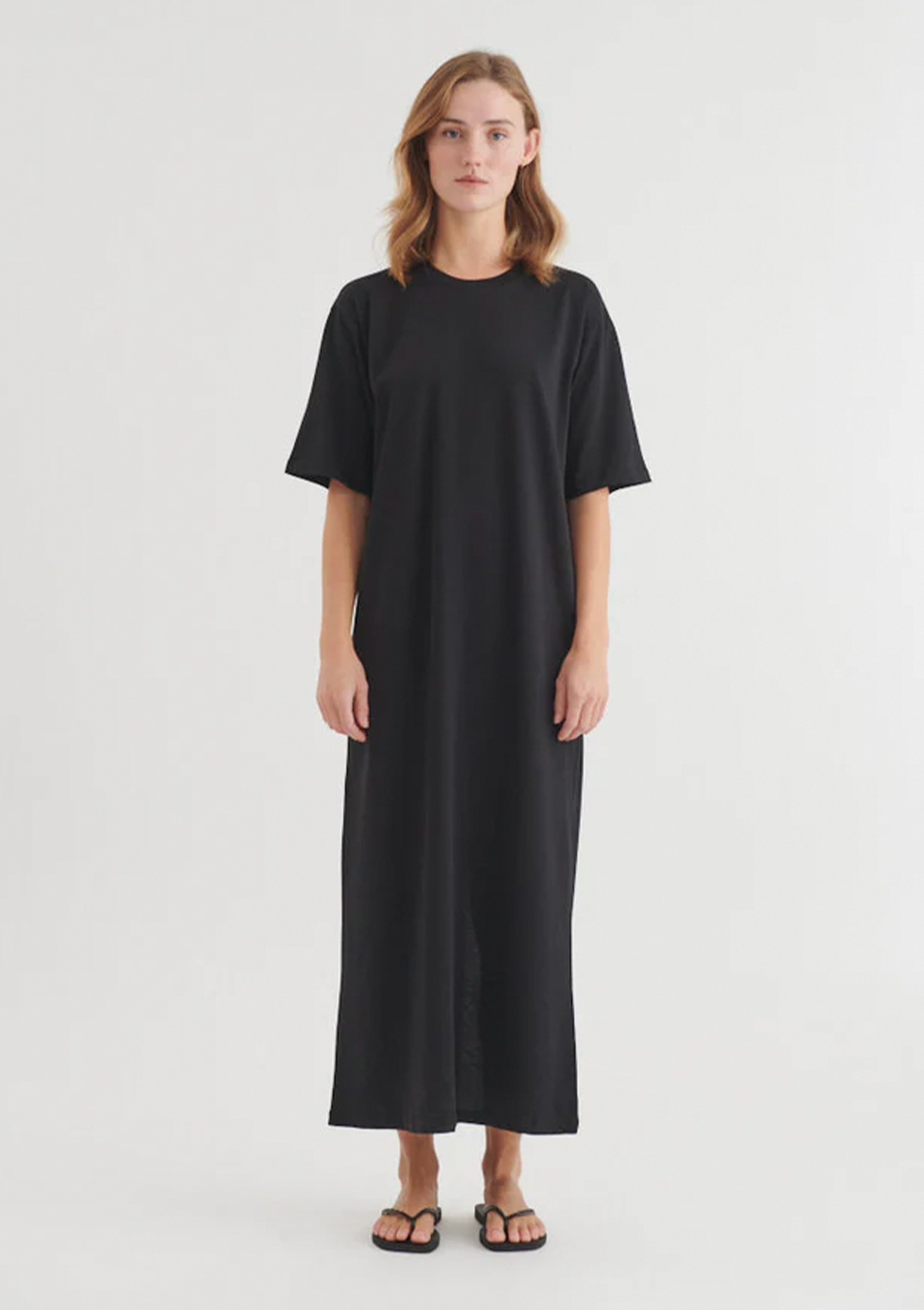 basic-apparel-dresses-raja-t-shirt-dress-kleid-schwarz image 1