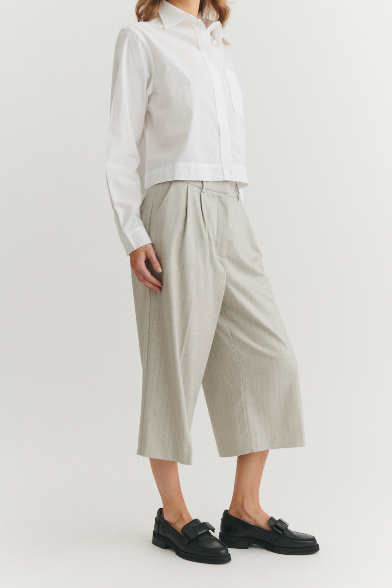 basic-apparel-marjo-shorts-chincilla-damen-shorts-bundfalte image 3