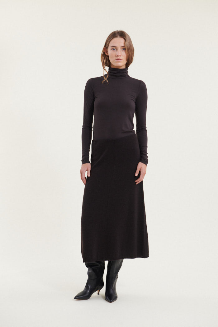 basic-apparel-lise-3-4-skirt-strickrock-braun-wolle image 4