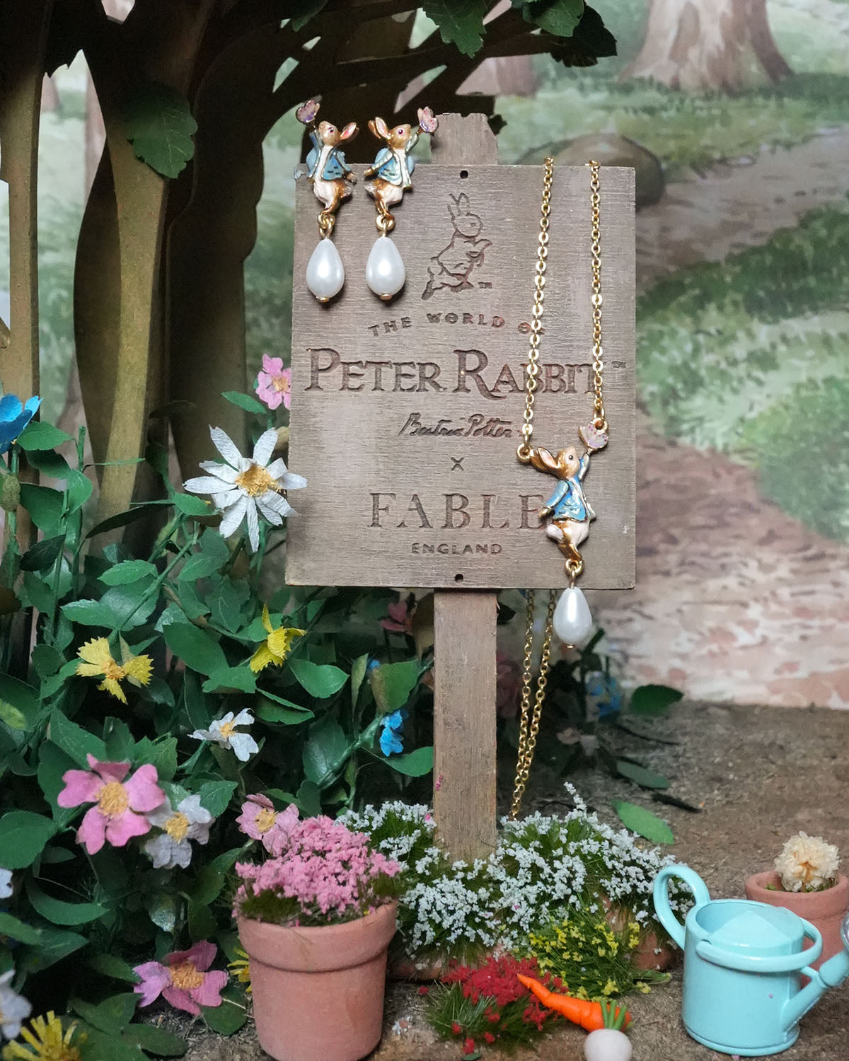 fable-england-peter-rabbit-butterfly-ohrringe-gold-perle image 4