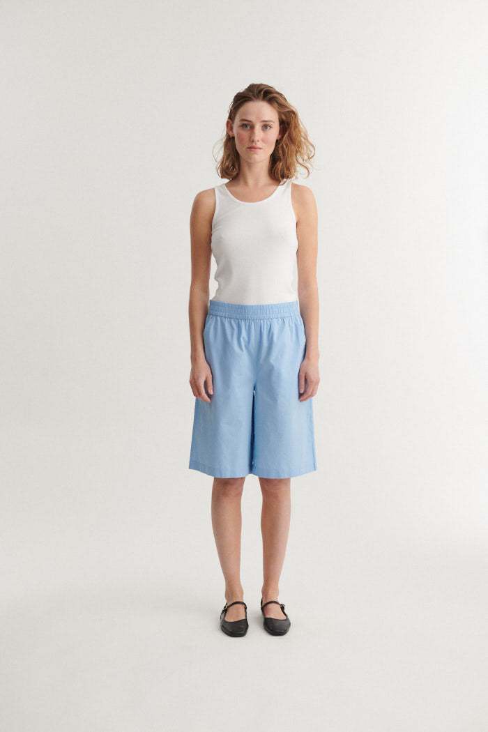 basic-apparel-silje-bermuda-shorts-frozen-fjord-bio-baumwolle image 4