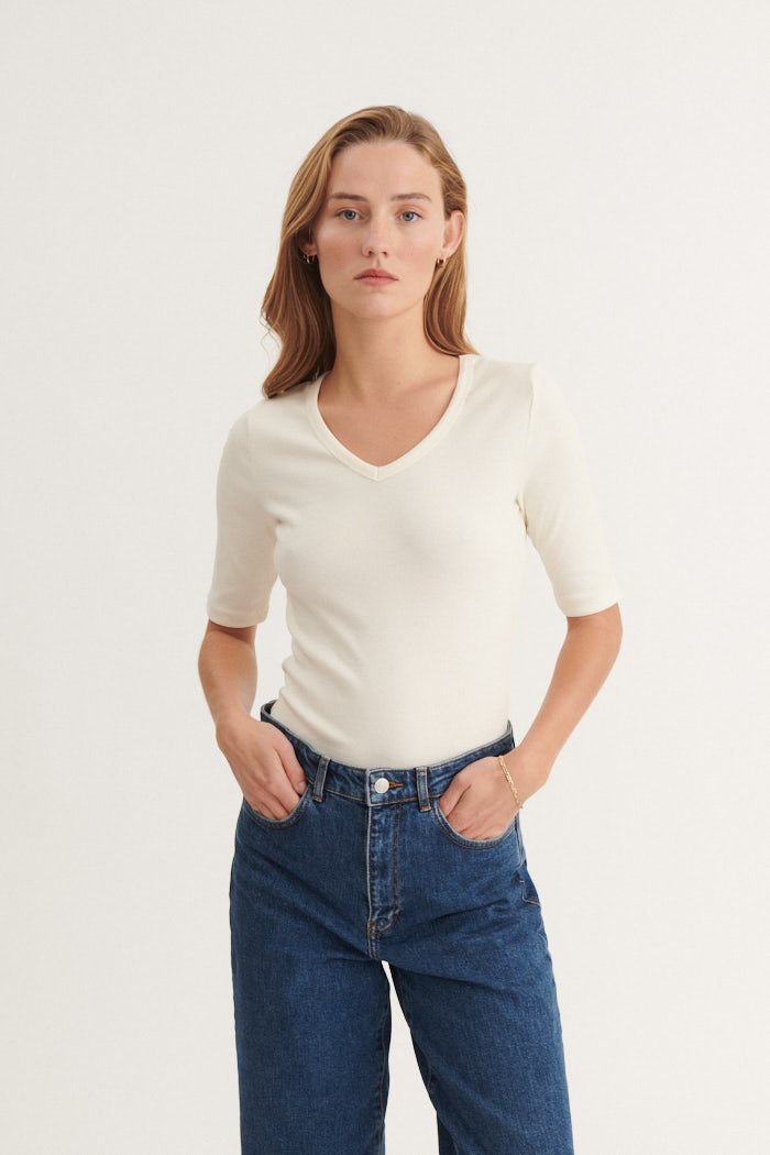 basic-apparel-ludmilla-v-neck-ba146-03-t-shirt-whisper-white image 1