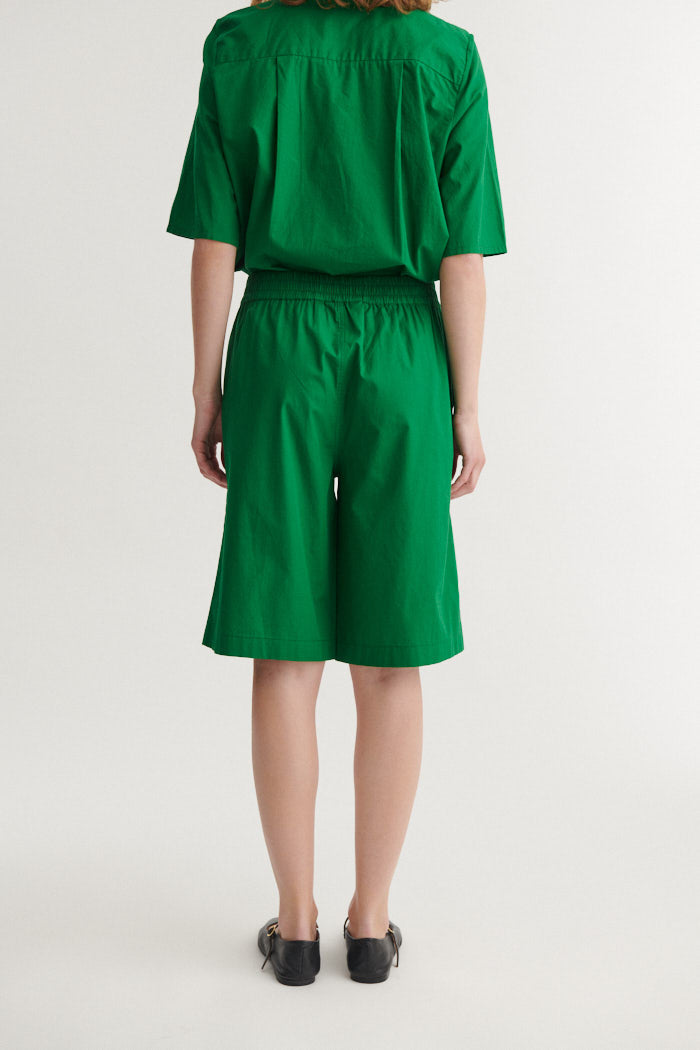 basic-apparel-silje-bermuda-shorts-abundant-green-bio image 3