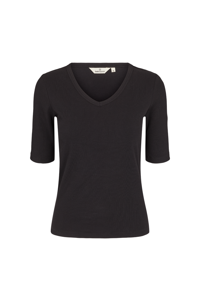 basic-apparel-ludmilla-v-neck-t-shirt-schwarz-bio-baumwolle image 4